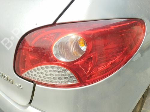 Used Right taillight PEUGEOT 206+ (2L_, 2M_) 1.4 HDi eco 70 (68 hp) 28109032