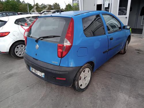 Used Right taillight FIAT PUNTO (188_) 1.2 60 (188.030, .050, .130, .150, .230, .250) (60 hp) 27052743
