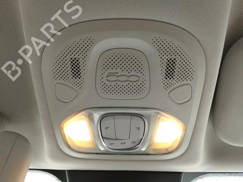 interior-roof-light-fiat-500x-334_-2014-29913169 main image