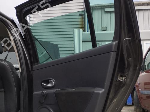 Rudehejsemekanisme Højre bagtil RENAULT CLIO III (BR0/1, CR0/1) 1.5 dCi (BR17, CR17) (86 hp) 32668644