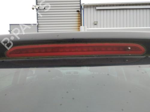 Troisième feu stop VW GOLF VI (5K1) 2.0 TDI (110 hp) 31659816