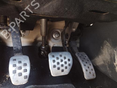 Used Break pedal RENAULT MEGANE III Coupe (DZ0/1_) 2.0 R.S. (265 hp) 27345860
