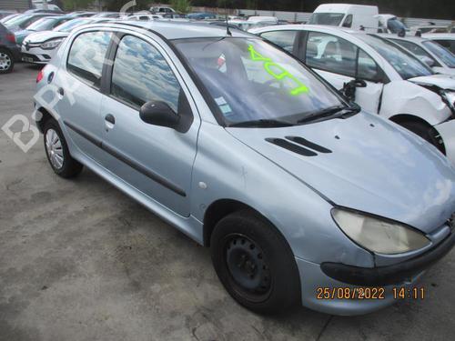 Left front fog light PEUGEOT 206 Hatchback (2A/C) 1.6 16V | BP27050714C30 