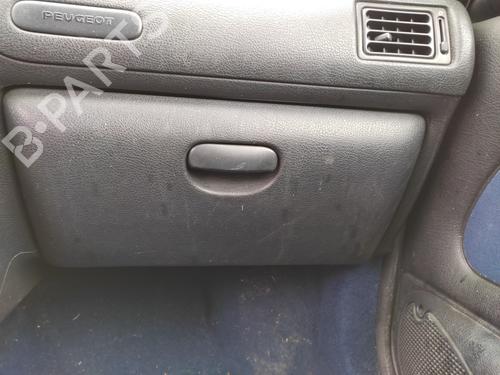 Used Glove box PEUGEOT 106 II (1A_, 1C_) 1.0 i (50 hp) 27057435
