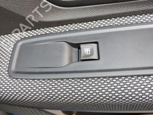 Used Right front window switch DACIA SANDERO III 1.0 SCe 65 (67 hp) 29361327