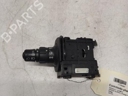 switch-renault-grand-scenic-ii-jm01_-2004-2005-2006-2007-2008-2009-30911582 main image