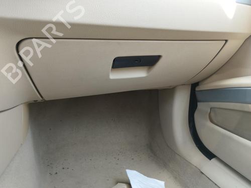 Used Glove box BMW 3 (E90) 318 d (122 hp) 27059427
