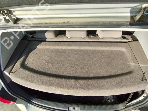 Used Rear parcel shelf Rear parcel shelf VW GOLF VI (5K1) 1.4 (80 hp) 32784228 32784228
