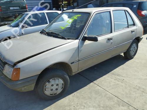 Used Left mirror PEUGEOT 205 II (20A/C) 1.1 (60 hp) 27085057