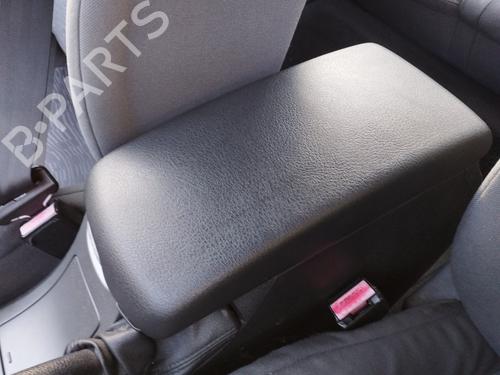 Middle console PEUGEOT 407 (6D_) 2.0 HDi 135 (6DRHRH, 6DRHRE, 6DRHRG, 6DRHRJ) | BP30128050I22 