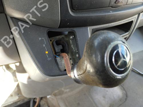 Used Gear lever MERCEDES-BENZ SPRINTER 3,5-t Van (B906) 316 NGT (906.633, 906.635) (156 hp) 27048636