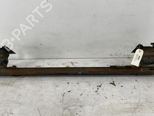 Used Front bumper reinforcement PEUGEOT 307 (3A/C) 2.0 HDi 110 (107 hp) 31333927