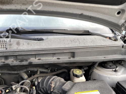 Used Front wiper motor Front wiper motor KIA CARENS III MPV (UN) 2.0 CRDi 140 (140 hp) 27062626 27062626