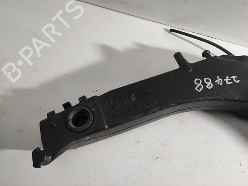 Windscreen washer tank PEUGEOT 308 II (LB_, LP_, LW_, LH_, L3_) 1.2 THP 110 | BP27088417C113