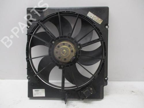 Used Radiator fan RENAULT MEGANE I Coach (DA0/1_) 2.0 16V (DA0H) (147 hp) 27051239