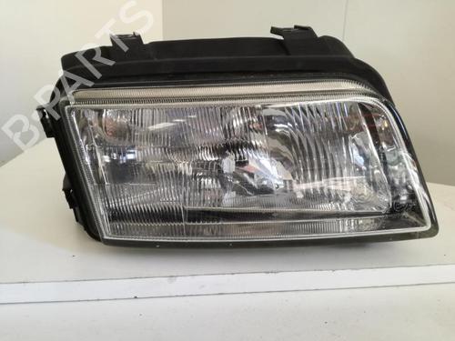 Højre forlygte AUDI A4 B5 Avant (8D5) 1.9 TDI (90 hp) 27061876