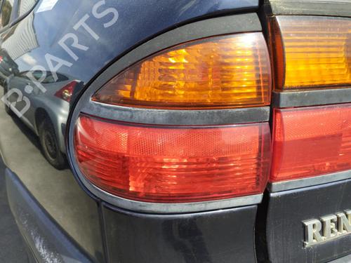 Used Left taillight Left taillight RENAULT LAGUNA I (B56_, 556_) [1993-2002] 33970372 33970372