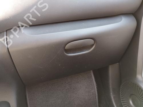 Handskerum RENAULT TWINGO III (BCM_, BCA_) 0.9 TCe 90 (BCM9, BCM2) (90 hp) 27046330