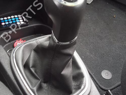 Used Gear lever OPEL CORSA D (S07) 1.3 CDTI (L08, L68) (90 hp) 27082069