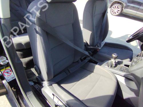 right-front-seat-vw-golf-v-1k1-2003-2004-2005-2006-2007-2008-2009-2010-27041684 main image