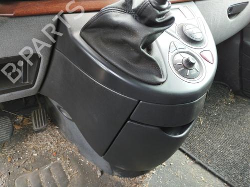 Used Middle console CITROËN C8 (EA_, EB_) 2.0 HDi 165 (163 hp) 27040898