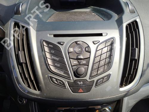 Used Radio Radio 37675302 37675302