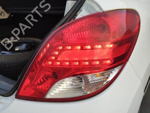 Used Right taillight Right taillight 32233993 32233993