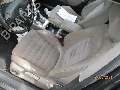 Right tailgate light VW PASSAT B6 (3C2) 2.0 TDI | BP27055754C80 - Image 6