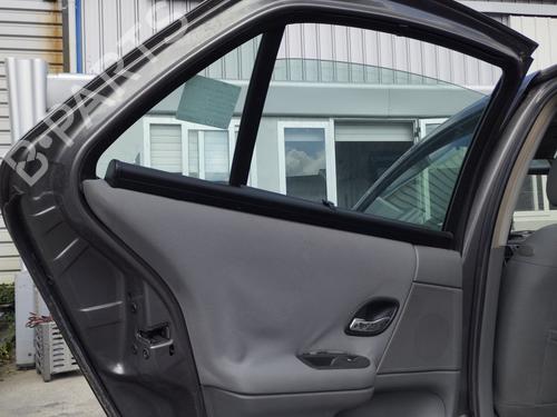 Rudehejsemekanisme venstre bagtil RENAULT LAGUNA II (BG0/1_) 1.9 dCi 8200485201