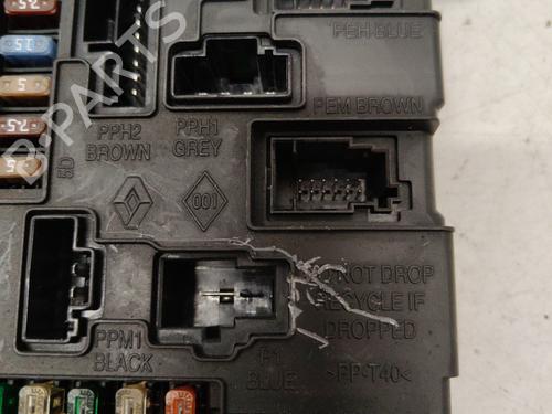 Used Fuse box Fuse box RENAULT MEGANE II Estate (KM0/1_) 1.9 dCi (KMRG, KM1G, KM0G, KM2C) (120 hp) 31333959 31333959