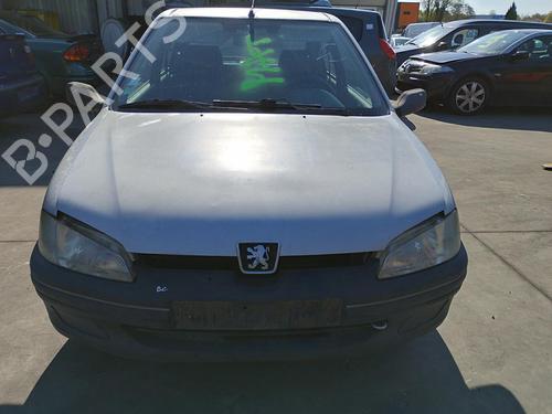 Used Left headlight PEUGEOT 106 II (1A_, 1C_) 1.0 i (50 hp) 27085050