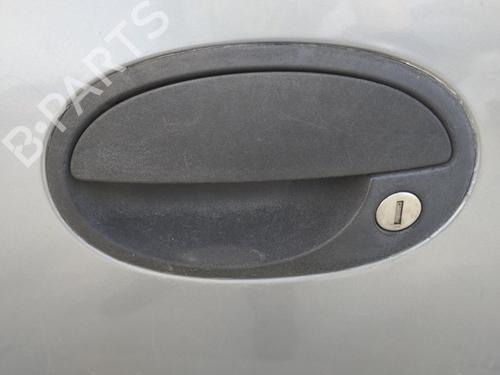 Używane Klamka zewnętrzna drzwi przednich lewych OPEL CORSA C (X01) 1.7 DTI (F08, F68) (75 hp) 29550780