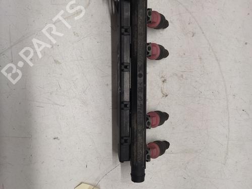 Used Injection rail RENAULT TWINGO I (C06_) 1.2 (C066, C068) (58 hp) 30444778