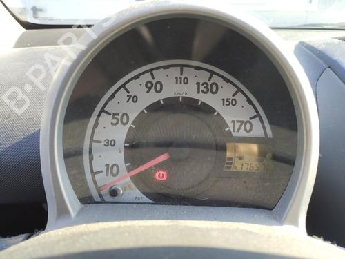 Used Instrument cluster PEUGEOT 107 (PM_, PN_) 1.0 (68 hp) 27045106