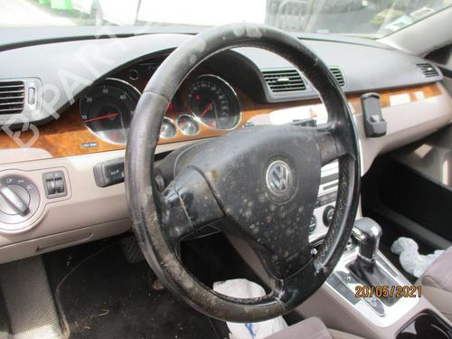 Right tailgate light VW PASSAT B6 (3C2) 2.0 TDI | BP27055754C80 - Image 5