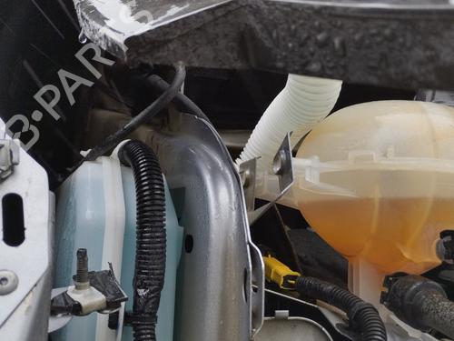 Used Windscreen washer tank OPEL VIVARO C Van (K0) 2.0 (122 hp) 27083972