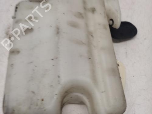 Used Windscreen washer tank Windscreen washer tank RENAULT TWINGO I (C06_) [1993-2012] 36282154 36282154