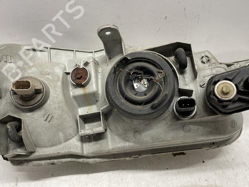 Left headlight HYUNDAI ACCENT II (LC) 1.5 CRDi | BP31138394C28