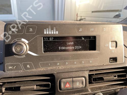 Used Radio CITROËN BERLINGO (ER_, EC_) 1.5 BlueHDi 100 (102 hp) 27081105