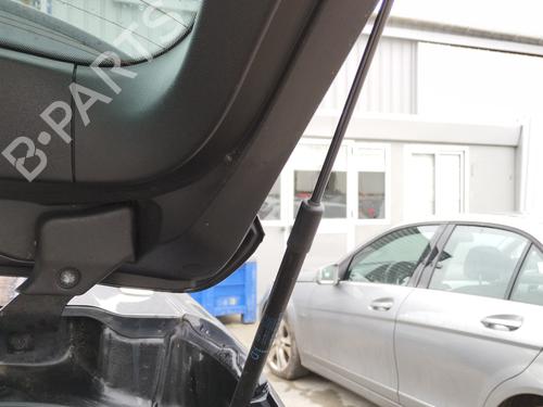 tailgate-lift-support-renault-megane-iv-grandtour-k9amn_-2016-32095841 main image