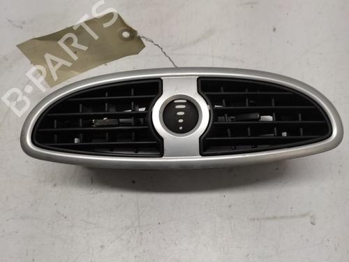 Used Air vent RENAULT CLIO III (BR0/1, CR0/1) 1.4 16V (98 hp) 31381123