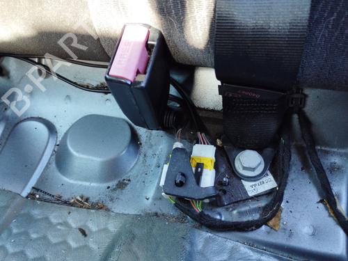 Used Seat buckle CITROËN C4 I (LC_) 1.6 HDi (90 hp) 27041430