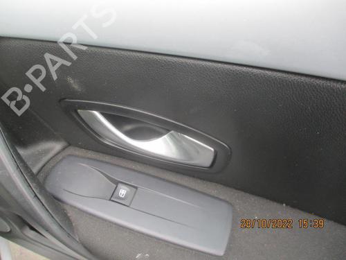Used Front right interior door handle RENAULT LAGUNA Coupe (DT0/1) 2.0 dCi (DT01, DT08, DT09, DT0K, DT12, DT1C, DT1D, DT1M,... (150 hp) 27050502