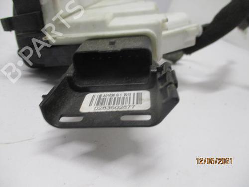 Front right lock PEUGEOT 5008 (0U_, 0E_) 1.6 HDi | BP27061027C97 