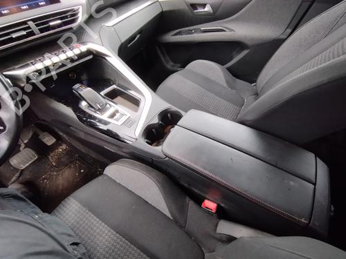 Used Middle console Middle console PEUGEOT 5008 II (MC_, MJ_, MR_, M4_) 1.5 BlueHDi 130 (MCYHZJ, MCYHZR, MCYHZX) (131 hp) 27072798 27072798