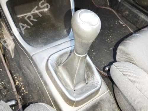 Used Gear lever VW GOLF III (1H1) 1.9 TDI (90 hp) 30149663