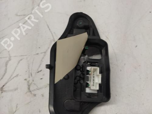 Lamp holder CITROËN C3 II (SC_) 1.4 HDi 70 (SC8HZC, SC8HR0, SC8HP4) | BP34478253L10 - Image 2