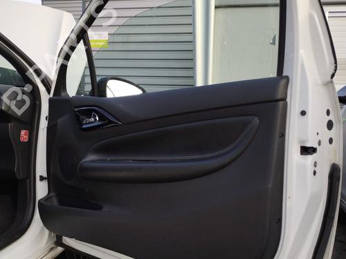 BP31579015C19 main image