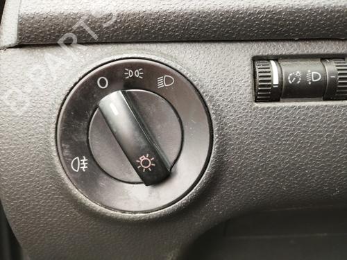 Used Headlight switch VW POLO (9N_, 9A_) 1.2 12V (64 hp) 27049399