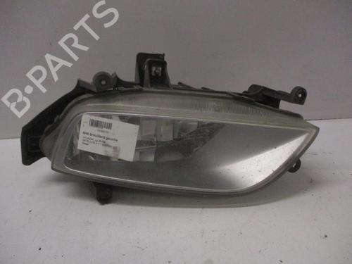 Used Left front fog light HYUNDAI H-1 Travel (TQ) 2.5 CRDi (170 hp) 27066991
